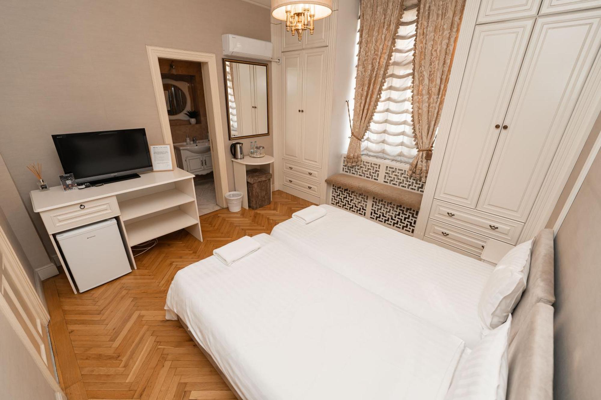 George&Dragon Rooms Bucharest Luaran gambar